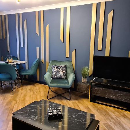 Stunning 2 Bed House Near Coastal Path/Lake/Beach Llanelli Eksteriør bilde