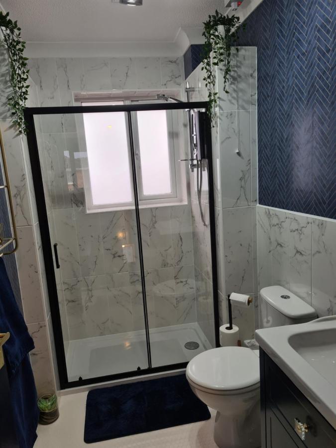 Stunning 2 Bed House Near Coastal Path/Lake/Beach Llanelli Eksteriør bilde