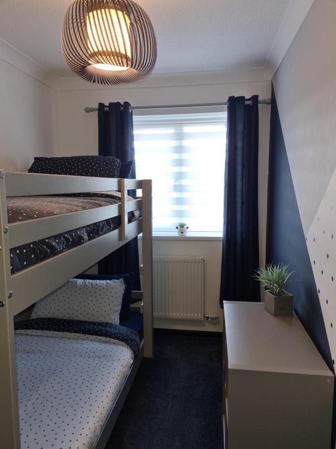 Stunning 2 Bed House Near Coastal Path/Lake/Beach Llanelli Eksteriør bilde