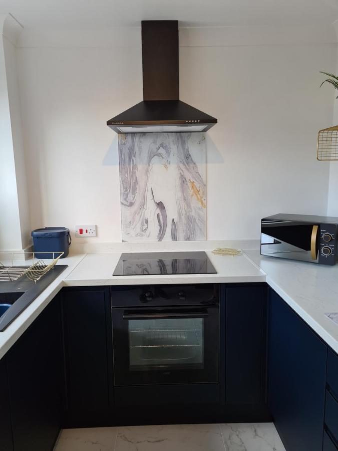 Stunning 2 Bed House Near Coastal Path/Lake/Beach Llanelli Eksteriør bilde